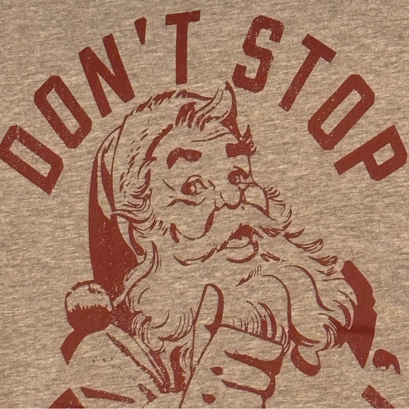DON’T STOP BELIEVIN’ * Warm Weather CHRISTMAS TEE * Short Sleeves * Unisex Large - Picture 6 of 7
